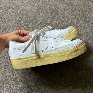 Nike Blazer Low ‘77 Platform Sneakers White Yellow Sole Women’s Size 8 WORN ONCE